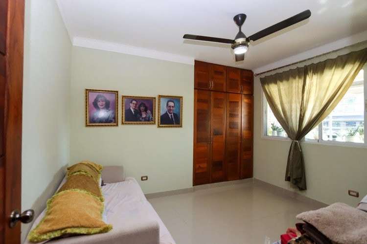Disponible 2do nivel en Jardines del Sur