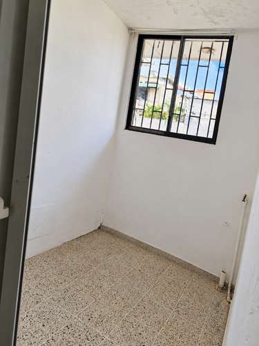 Apartamento en alquiler en Naco Primer piso · Próximo a Corazones Unidos - Imagen 4