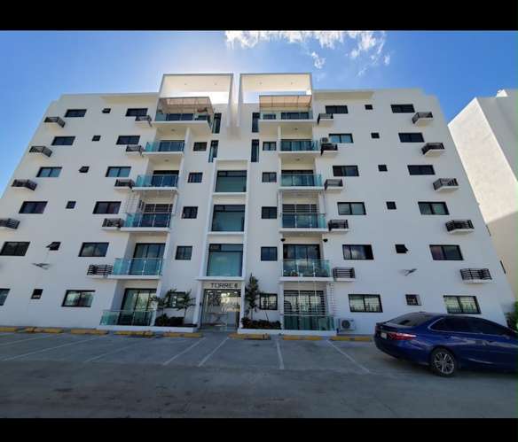 Hermoso apartamento de venta en Jardines del Norte 