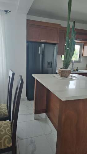  APARTAMENTO AMUEBLADO EN ALQUILER | LLANOS DE GURABO   Cómodo y amplio apartamento en el 2do nivel, ideal para vivir - Imagen 13
