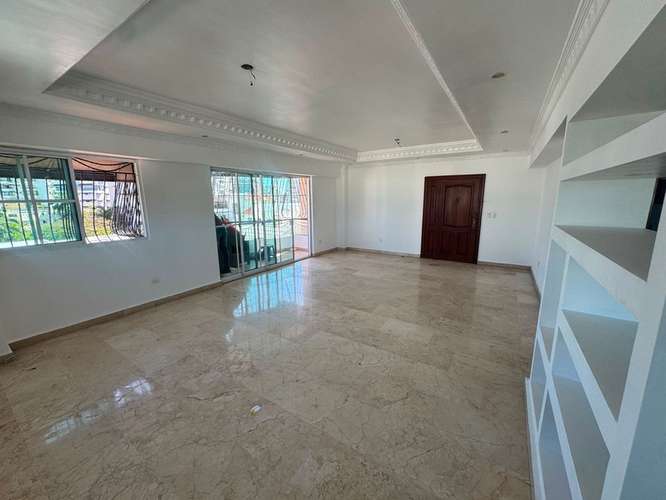 Apartamento en alquiler en Renacimiento - Imagen 3