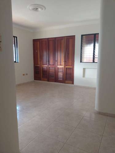 Apartamento amplio en venta en Mirador Norte - Imagen 4