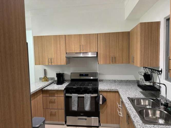 Apartamento en 3er nivel amueblado - Imagen 3