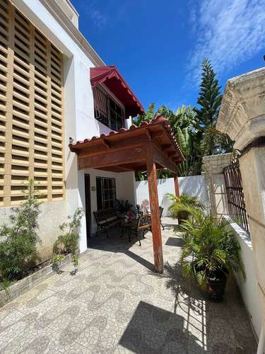 Hermosa Casa en zona Independencia - Imagen 2