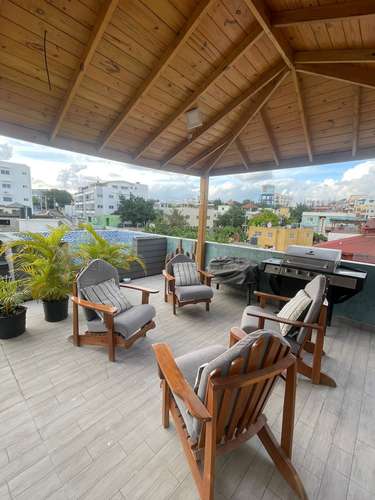 Apartamento con terraza y jacuzzi + estudio - Imagen 5
