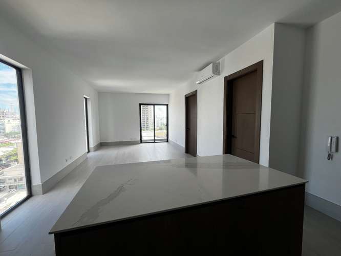 Apartamento en VENTA en Piantini de UNA Habitación con Linea Blanca - Imagen 3