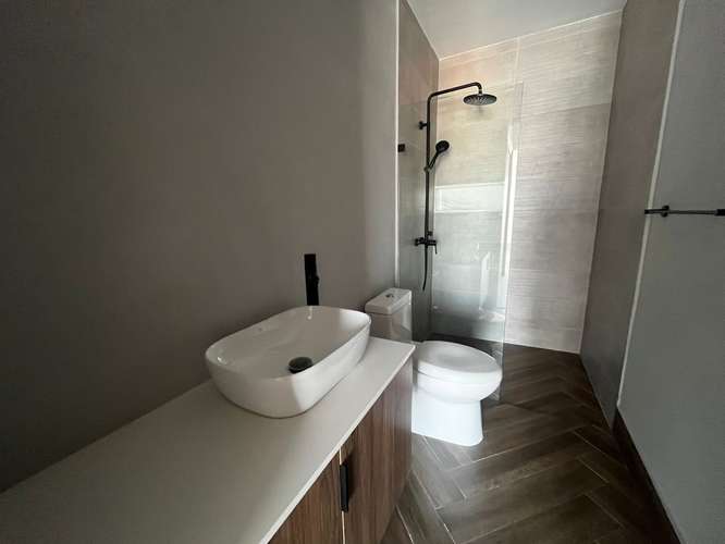 Apartamento en VENTA en Piantini de UNA Habitación con Linea Blanca - Imagen 11