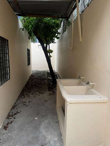  CASA EN VENTA – EXCELENTE UBICACIÓN - Imagen 7