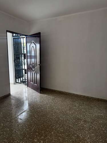  CASA EN VENTA – EXCELENTE UBICACIÓN - Imagen 3