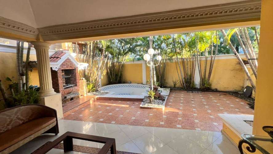 Casa en venta en SDO | 311 m² de solar | 270 m² de construcción - Imagen 2