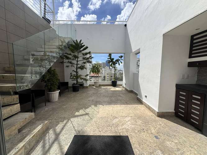 Excelente Penthouse Amueblado en Paraiso - Imagen 14