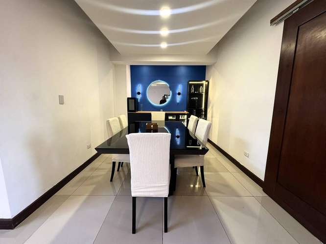 Excelente Penthouse Amueblado en Paraiso - Imagen 12