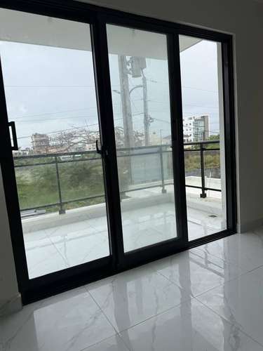 Edificio de apartamentos en venta 4 unidades disponibles