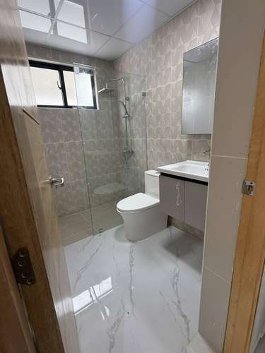 Edificio de apartamentos en venta 4 unidades disponibles