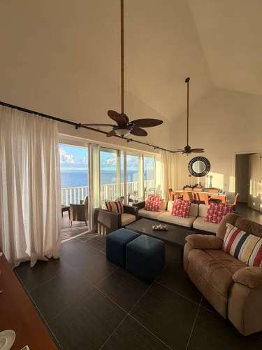 Condominio Amueblado con Acceso Directo a la Playa y Vista a la Bahía, Los Naranjos, Samaná