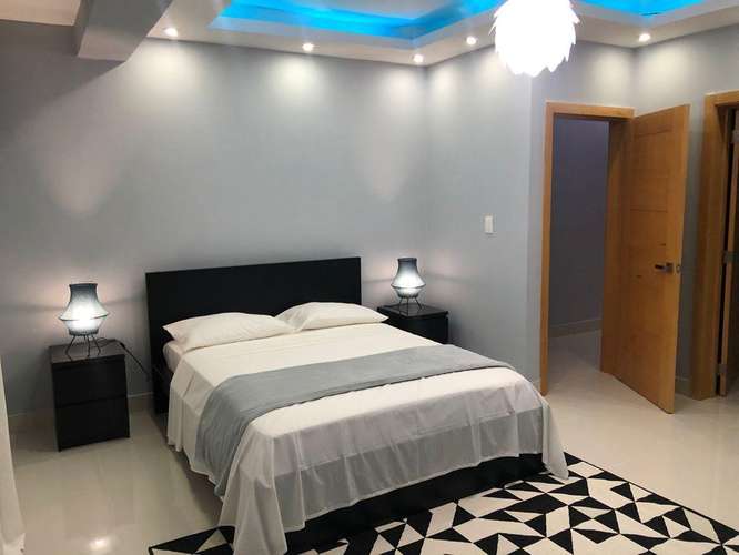 Apartamento Amueblado La Esperilla, 2 Habitaciones, Piscina, Gym, Cancha - Imagen 2