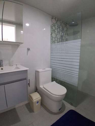 Apartamento en Alquiler Amueblado 2H 1P y Balcón en Condominio Cerrado / Furnished 2-Bedroom, 1-Parking-Space Apartment  - Imagen 9