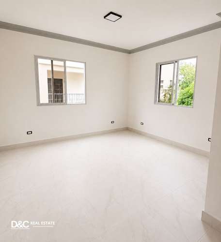  CASA DE OPORTUNIDAD EN PUERTO PLATA  A solo 5 minutos de la playa y muy cerca de Playa Dorada   Residencial cerra