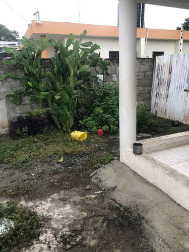 Se vende casa frente a la Universidad Urania Montás, San Juan de la Maguana - Imagen 3
