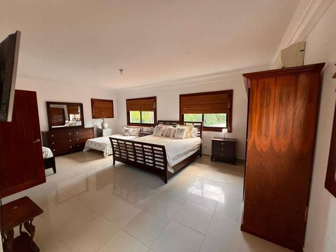 Vendo villa en juan dolio - Imagen 17