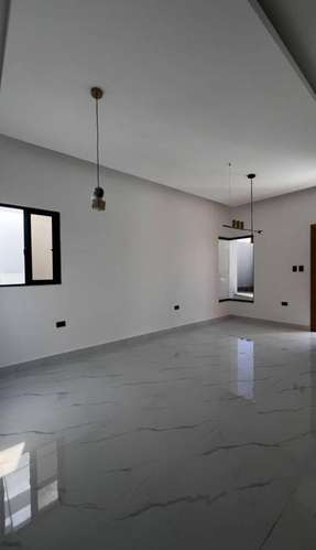 Casas en Venta en Residencial Exclusivo de Santo Domingo Este