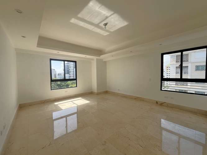 Apartamento en Alquiler en Piantini de TRES Habitaciones con Línea Blanca - Imagen 15