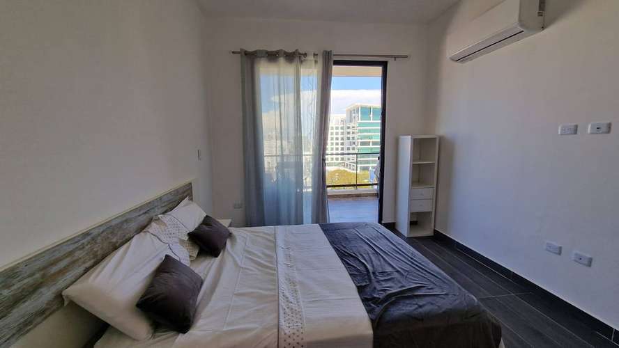 Renta de apartamento amueblado de 1 habitación en Evaristo Morales - Imagen 4