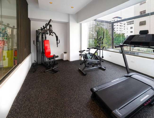 APARTAMENTO AMUEBLADO EN ALQUILER EN TORRE ARKHO III | EVARISTO MORALES, SANTO DOMINGO - Imagen 8