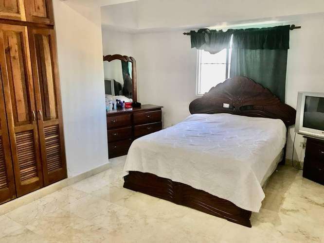 Apartamento en Venta 3Hab en Urb Real Santo Domingo DN - Imagen 4