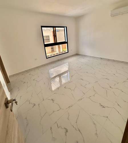 Villa en venta con piscina en Costa Cana, Punta Cana