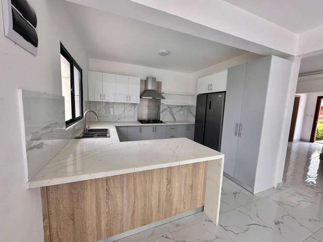 Villa en venta con piscina en Costa Cana, Punta Cana