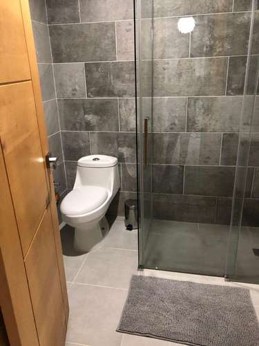 Se renta apartamento amueblado de 2 habitaciones con vista al mar en la Esperilla. - Imagen 7