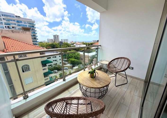 Se alquila, Apartamento 1Hab Amueblado FIno c/Area Social, Piscina, Lobby y Gym en La Esperilla 