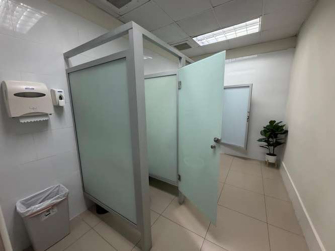 Alquilo edificio comercial en el sector de naco , de 6 niveles, 9000mt2, próximo Av.principales  - Imagen 15
