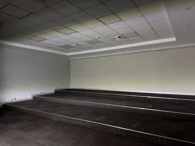 Alquilo edificio comercial en el sector de naco , de 6 niveles, 9000mt2, próximo Av.principales  - Imagen 18