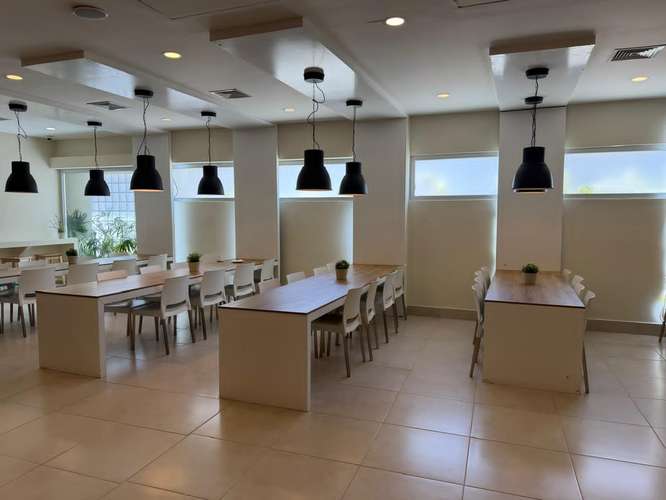 Alquilo edificio comercial en el sector de naco , de 6 niveles, 9000mt2, próximo Av.principales  - Imagen 8