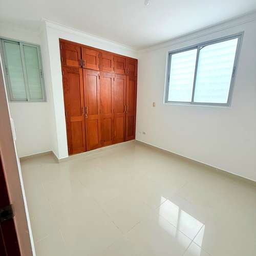 Apartamento en venta de 3 habitaciones en Los Laureles, Santiago - Imagen 12