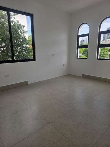  Local Comercial en Renta – Jardines metropolitanos, Santiago