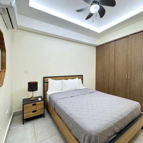 Apartamento amueblado en venta de 2 habitaciones en La Esmeralda - Imagen 15