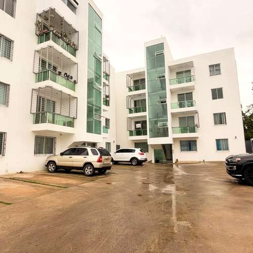 Apartamento en venta de 3 habitaciones en Los Rieles de Gurabo - Imagen 2