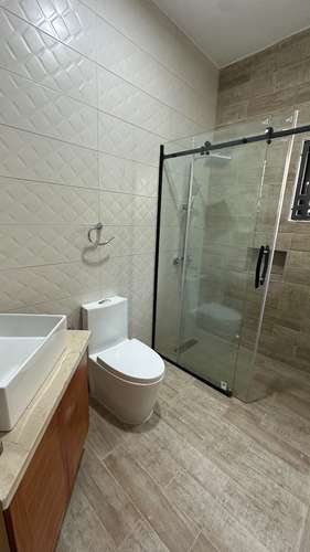 CASA EN VENTA DE OPORTUNIDAD EN PUERTO PLATA TORRE ALTA  - Imagen 4