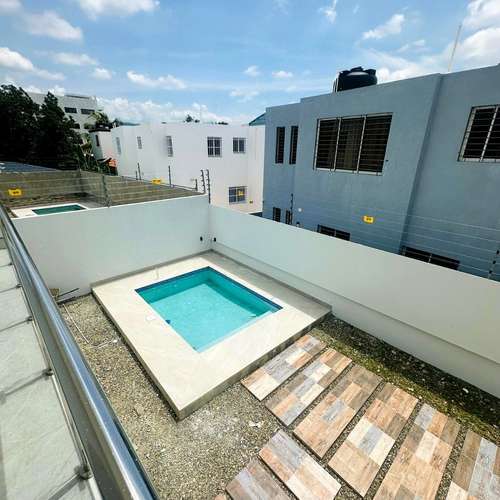 Casa moderna en venta de 4 habitaciones con piscina en Cerro Alto - Imagen 19