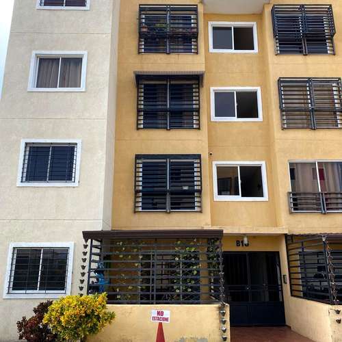 Apartamento en venta de 2 habitaciones en Prados de la Montaña - Imagen 1