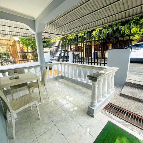 Casa en venta de 3 habitaciones en Los Rieles de Gurabo - Imagen 2