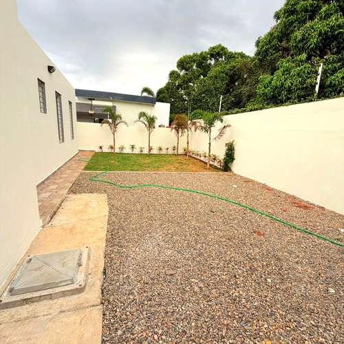 Casa en venta de 3 habitaciones con marquesina para 6 en Gurabo - Imagen 18
