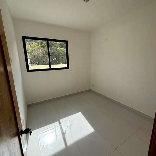 Apartamento en venta de 3 habitaciones en Los Álamos, Santiago - Imagen 11