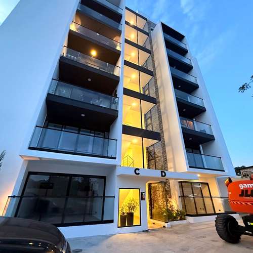 Apartamento en venta de 3 habitaciones en Villa María, Santiago
