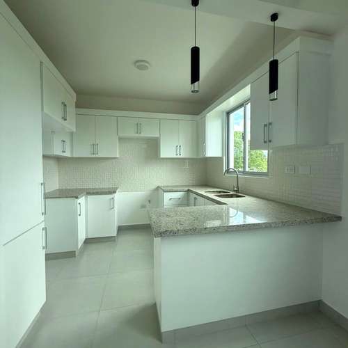 Penthouse en venta de 3 habitaciones en Residencial Albelobello - Imagen 4