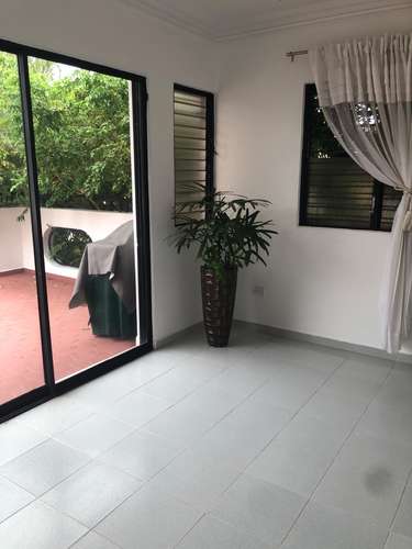VENTA CASA DE DOS NIVELES EN ZONA EXCLUSIVA DE CERRO ALTO SANTIAGO - Imagen 15