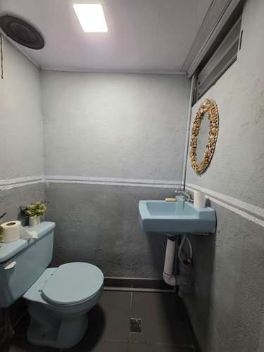  **SALÓN DE BELLEZA Y CENTRO DE UÑAS EQUIPADO EN RENTA | SANTIAGO** - Imagen 3